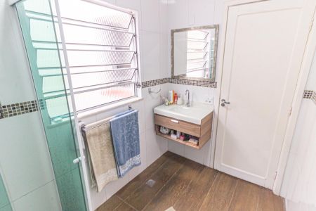 Apartamento à venda com 100m², 2 quartos e 1 vaga Apartamento à venda com 100m², 2 quartos e 1 vagaBanheiro 1