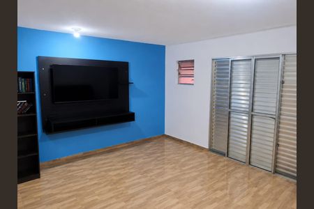 Quarto de casa para alugar com 3 quartos, 210m² em Perobal, Itaquaquecetuba