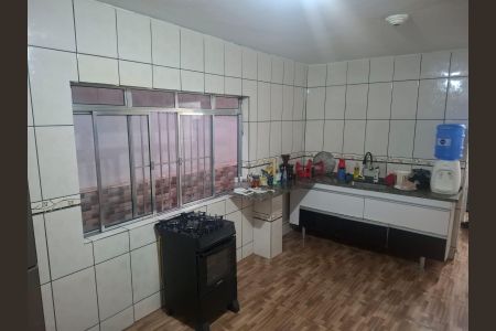 Casa para alugar com 210m², 3 quartos e 2 vagas Casa para alugar com 210m², 3 quartos e 2 vagasCozinha