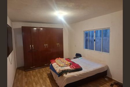 Quarto  de casa para alugar com 3 quartos, 210m² em Perobal, Itaquaquecetuba