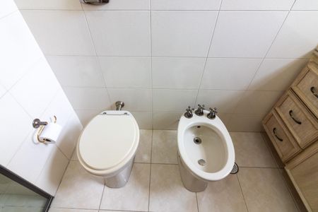 Apartamento à venda com 110m², 3 quartos e 2 vagas Apartamento à venda com 110m², 3 quartos e 2 vagasBanheiro da Suíte