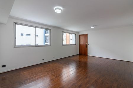 Sala de apartamento para alugar com 3 quartos, 110m² em Indianópolis, São Paulo
