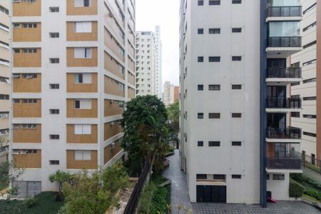 Apartamento à venda com 110m², 3 quartos e 2 vagas Apartamento à venda com 110m², 3 quartos e 2 vagasVista do Quarto 2