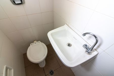 Apartamento à venda com 110m², 3 quartos e 2 vagas Apartamento à venda com 110m², 3 quartos e 2 vagasBanheiro de serviço