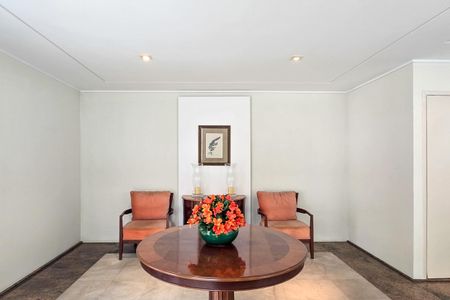 Apartamento à venda com 110m², 3 quartos e 2 vagas Apartamento à venda com 110m², 3 quartos e 2 vagasHall de entrada