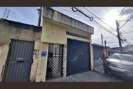 Casa para alugar com 60m², 1 quarto e 1 vaga