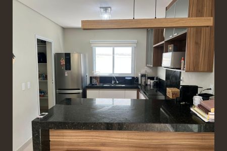 Casa de condomínio à venda com 285m², 4 quartos e 2 vagas