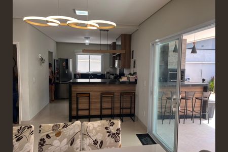 Casa de condomínio à venda com 285m², 4 quartos e 2 vagas