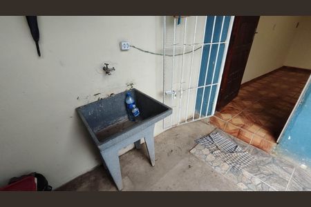 Casa para alugar com 54m², 1 quarto e 1 vaga Casa para alugar com 54m², 1 quarto e 1 vagaÁrea de Serviço
