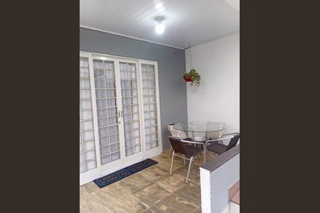 Casa para alugar com 150m², 3 quartos e 2 vagas Casa para alugar com 150m², 3 quartos e 2 vagasÁrea externa