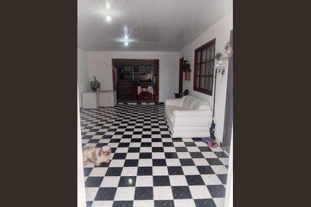 Casa para alugar com 150m², 3 quartos e 2 vagas Casa para alugar com 150m², 3 quartos e 2 vagasÁrea externa