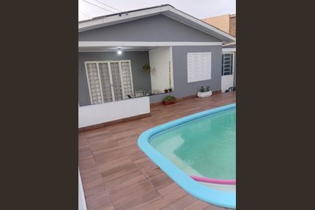 Casa para alugar com 150m², 3 quartos e 2 vagas Casa para alugar com 150m², 3 quartos e 2 vagasÁrea externa