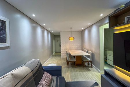 Apartamento à venda com 66m², 2 quartos e 1 vagaSala