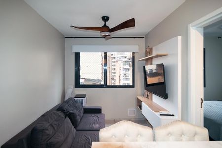 Apartamento para alugar com 37m², 2 quartos e sem vaga