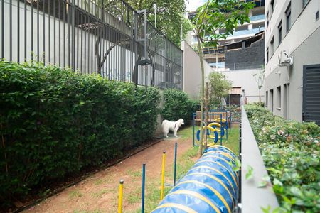 Apartamento para alugar com 37m², 2 quartos e sem vaga