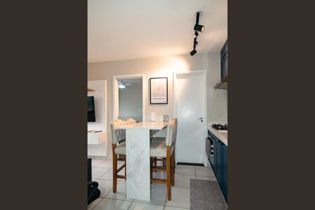 Apartamento para alugar com 37m², 2 quartos e sem vaga