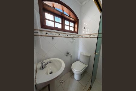 Casa para alugar com 200m², 3 quartos e 2 vagasBanheiro da Suíte