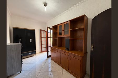 Casa para alugar com 200m², 3 quartos e 2 vagasQuarto 1
