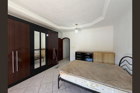Casa para alugar com 200m², 3 quartos e 2 vagasSuíte