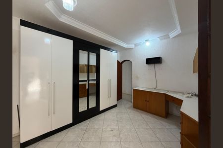 Casa para alugar com 200m², 3 quartos e 2 vagasQuarto 2