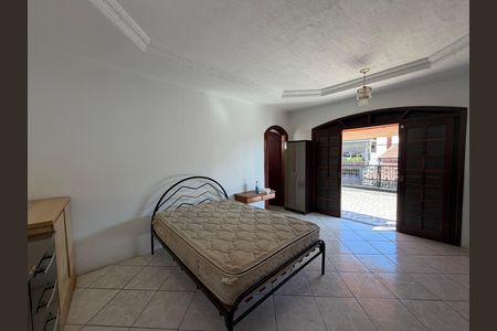 Casa para alugar com 200m², 3 quartos e 2 vagasSuíte