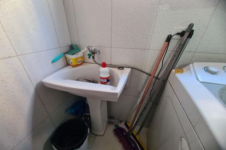 Casa de condomínio para alugar com 75m², 2 quartos e 1 vaga Casa de condomínio para alugar com 75m², 2 quartos e 1 vagaÁrea de Serviço