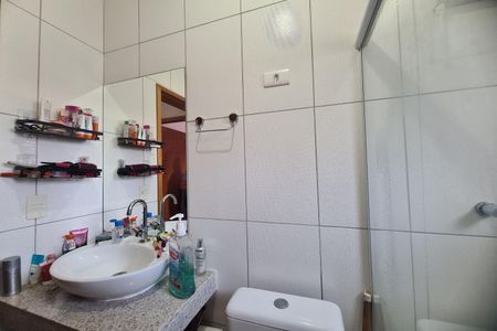 Casa de condomínio para alugar com 75m², 2 quartos e 1 vaga Casa de condomínio para alugar com 75m², 2 quartos e 1 vagaBanheiro