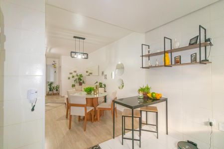 Casa à venda com 161m², 3 quartos e 4 vagas Casa à venda com 161m², 3 quartos e 4 vagasSala