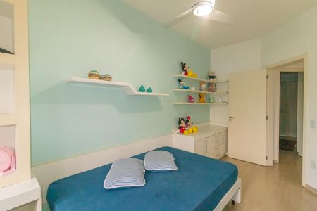 Casa à venda com 161m², 3 quartos e 4 vagas Casa à venda com 161m², 3 quartos e 4 vagasQuarto 1
