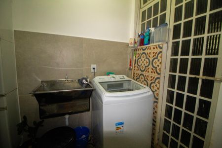 Apartamento à venda com 140m², 3 quartos e sem vaga Apartamento à venda com 140m², 3 quartos e sem vagaÁrea de Serviço
