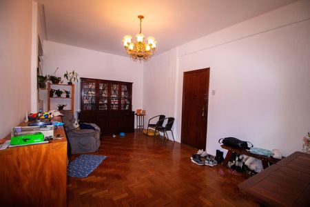 Apartamento à venda com 140m², 3 quartos e sem vaga Apartamento à venda com 140m², 3 quartos e sem vagaSala