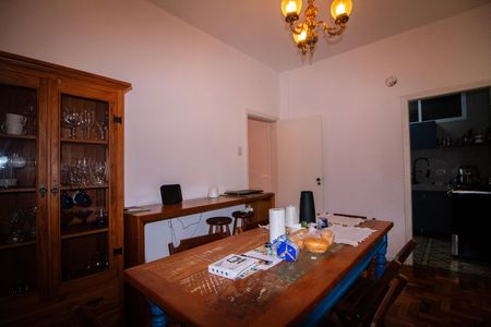 Apartamento à venda com 140m², 3 quartos e sem vaga Apartamento à venda com 140m², 3 quartos e sem vagaSala de Jantar