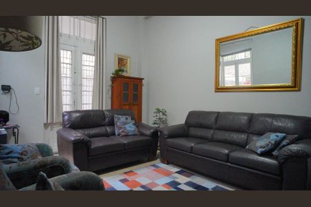 Casa para alugar com 200m², 5 quartos e 3 vagas Casa para alugar com 200m², 5 quartos e 3 vagasSala
