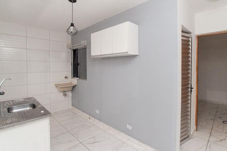 Cozinha e Área de Serviço de apartamento para alugar com 1 quarto, 45m² em Parque Edu Chaves, São Paulo