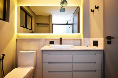 Apartamento à venda com 79m², 1 quarto e sem vaga Apartamento à venda com 79m², 1 quarto e sem vagabanheiro suite