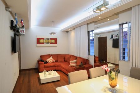 Sala de apartamento à venda com 3 quartos, 110m² em Renascença, Belo Horizonte