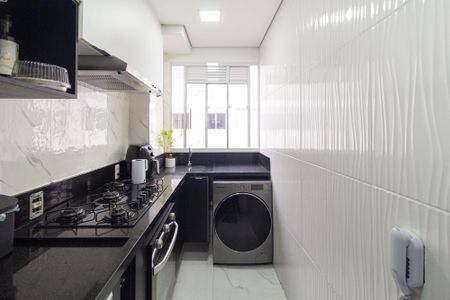 Apartamento para alugar com 43m², 2 quartos e 1 vaga Apartamento para alugar com 43m², 2 quartos e 1 vagaCozinha e Área de Serviço