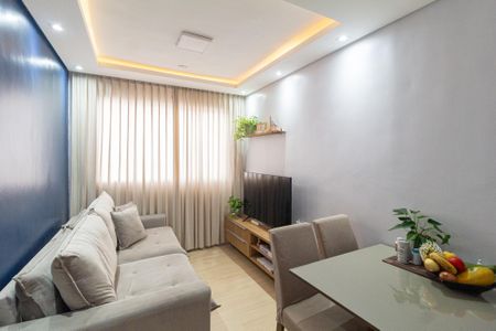 Sala de apartamento para alugar com 2 quartos, 43m² em Jardim do Lago, Osasco