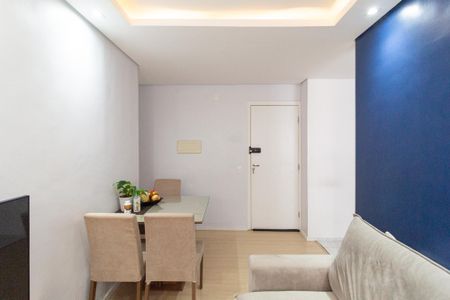Sala de apartamento para alugar com 2 quartos, 43m² em Jardim do Lago, Osasco