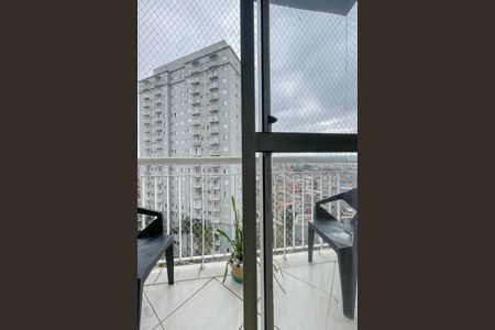 Sacada de apartamento à venda com 2 quartos, 48m² em Bussocaba, Osasco