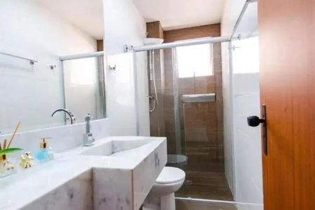 Apartamento para alugar com 153m², 3 quartos e 2 vagasBanheiro