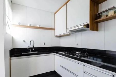 Cozinha de apartamento para alugar com 3 quartos, 153m² em Buritis, Belo Horizonte