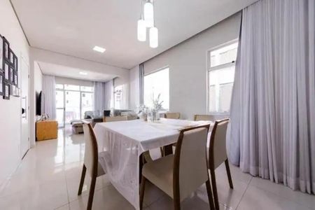 Apartamento para alugar com 153m², 3 quartos e 2 vagasSala