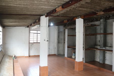 Casa para alugar com 227m², 2 quartos e sem vagaCobertura