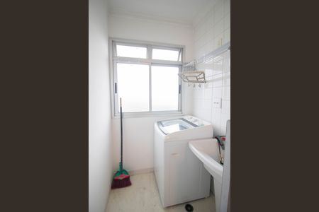 Apartamento para alugar com 59m², 2 quartos e 1 vaga Apartamento para alugar com 59m², 2 quartos e 1 vagaCOZINHA E ÁREA DE SERVIÇO