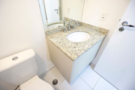Apartamento para alugar com 124m², 2 quartos e 2 vagas Apartamento para alugar com 124m², 2 quartos e 2 vagasPia