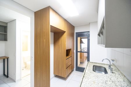 Apartamento para alugar com 124m², 2 quartos e 2 vagas Apartamento para alugar com 124m², 2 quartos e 2 vagasCozinha