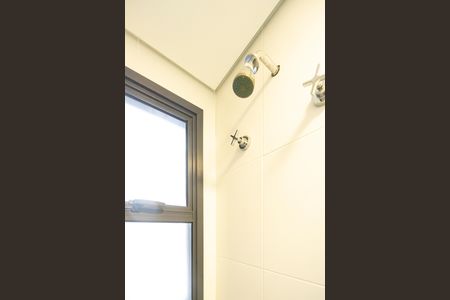 Apartamento para alugar com 124m², 2 quartos e 2 vagas Apartamento para alugar com 124m², 2 quartos e 2 vagasChuveiro