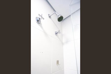 Apartamento para alugar com 124m², 2 quartos e 2 vagas Apartamento para alugar com 124m², 2 quartos e 2 vagasChuveiro