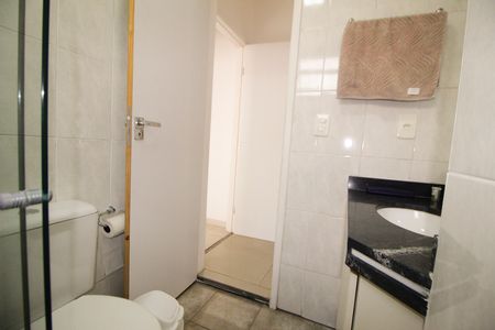 Apartamento à venda com 82m², 3 quartos e 2 vagasBanheiro Social 